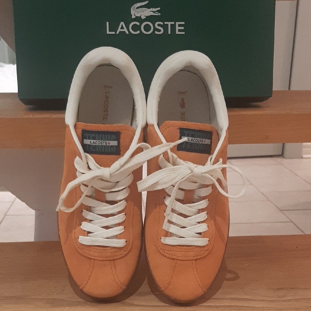 NWOT Lacoste🍊Burnt Orange SUEDE Casual Sneakers Size 8